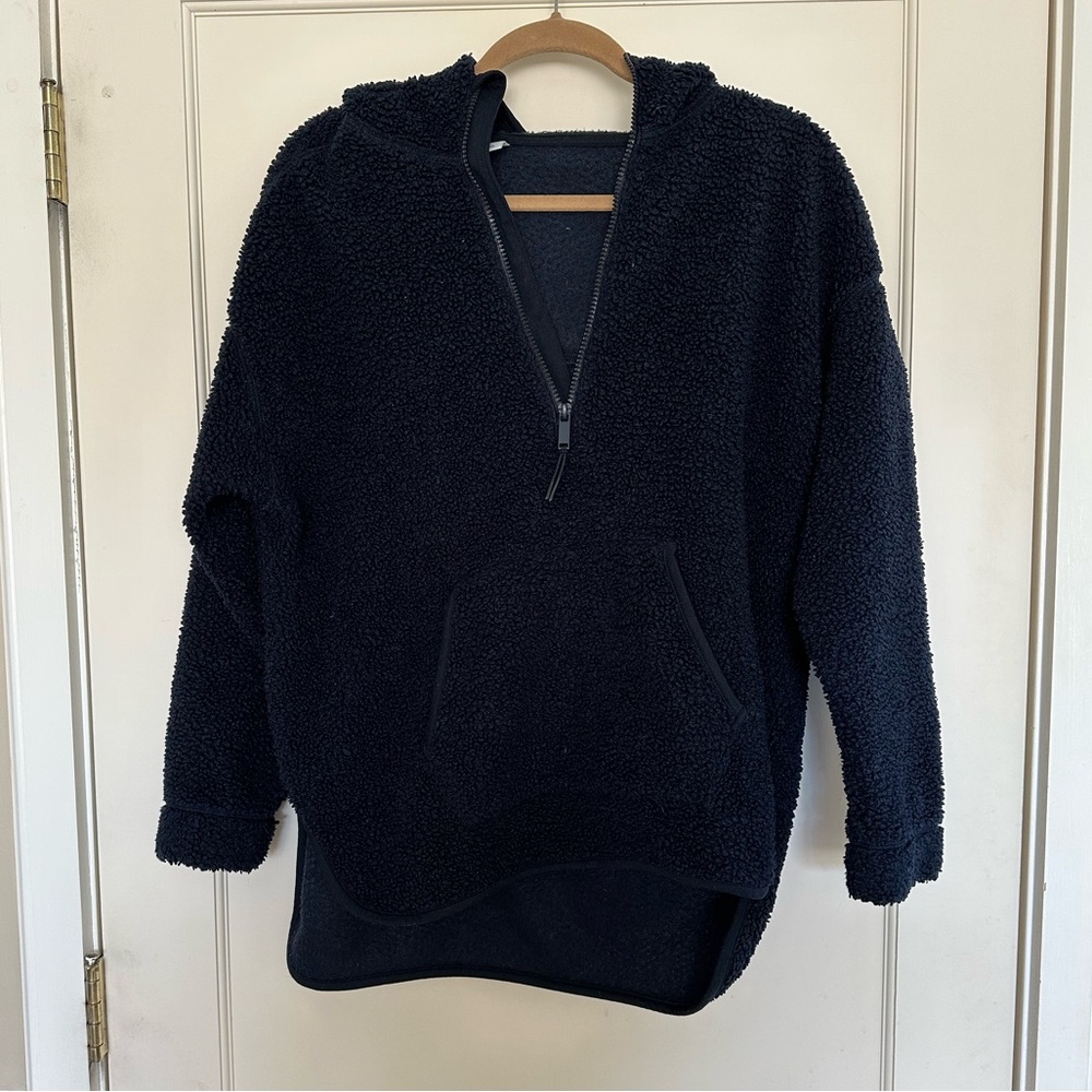 Navy oversized fleece sweatshirt with hood